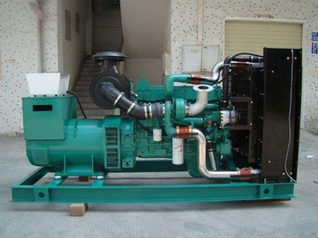 九台1100kw康明斯柴油发电机组图片 九台1100kw康明斯柴油发电机组图片